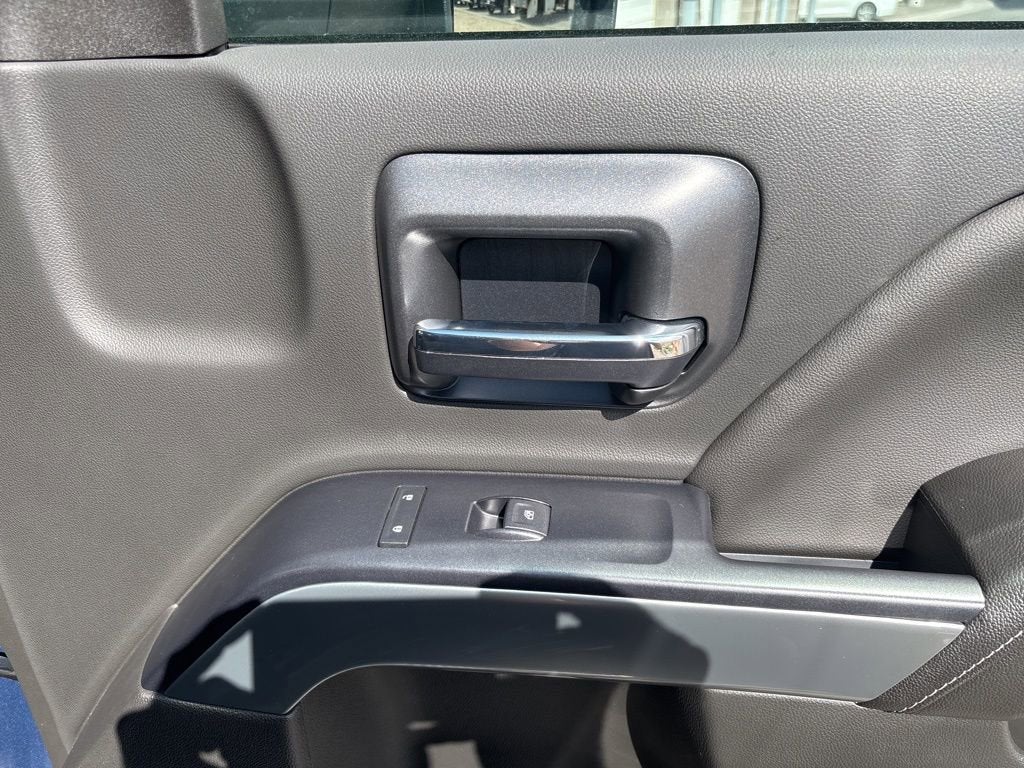 2025 Chevrolet Silverado 5500 HD LT