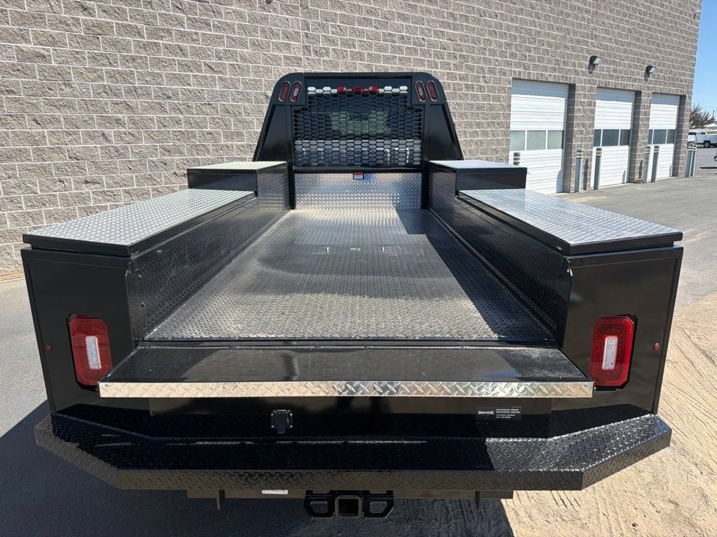 2026 Chevrolet Silverado 5500 HD LT