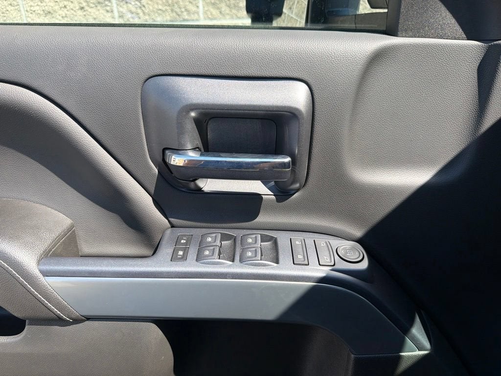 2026 Chevrolet Silverado 5500 HD LT