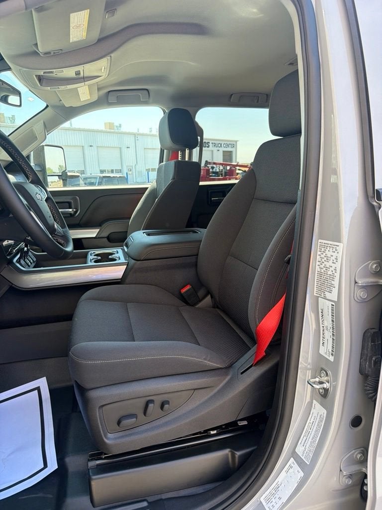 2026 Chevrolet Silverado 5500 HD LT