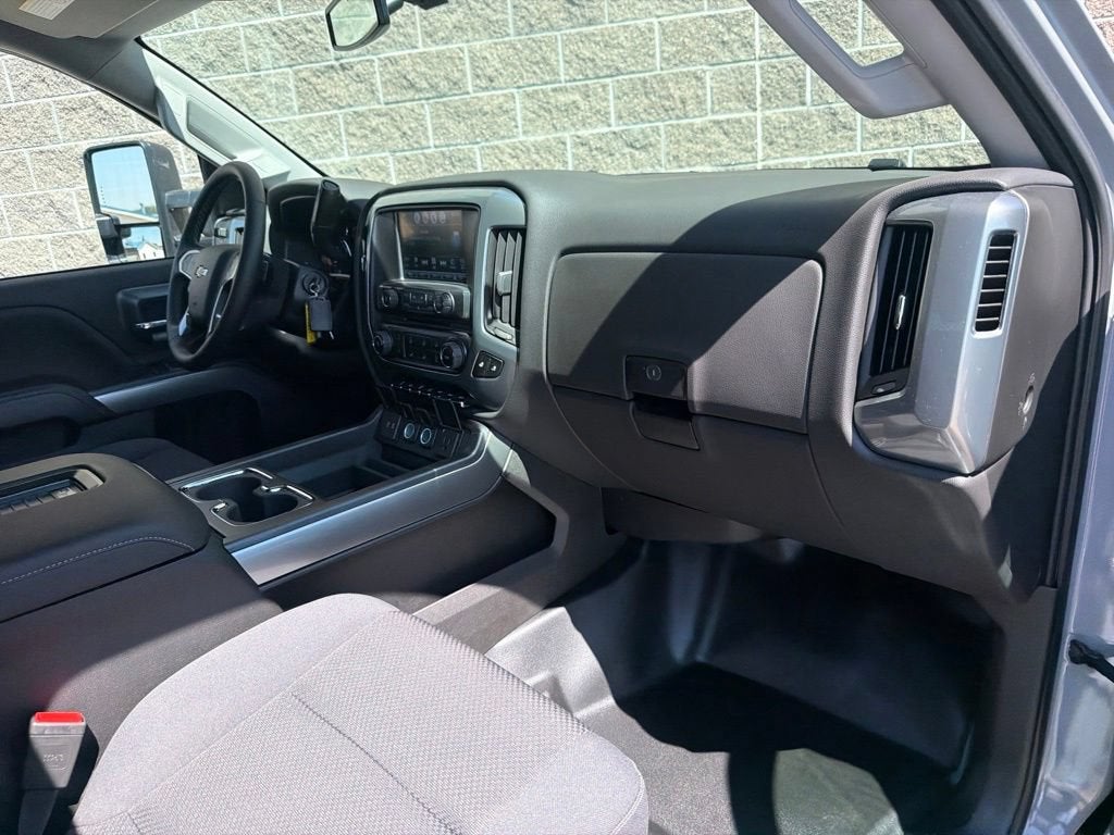 2026 Chevrolet Silverado 5500 HD LT