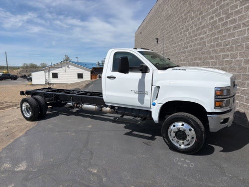 2026 Chevrolet Silverado 6500 HD Work Truck
