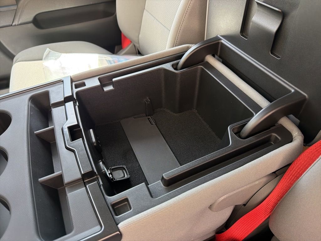 2026 Chevrolet Silverado 6500 HD Work Truck