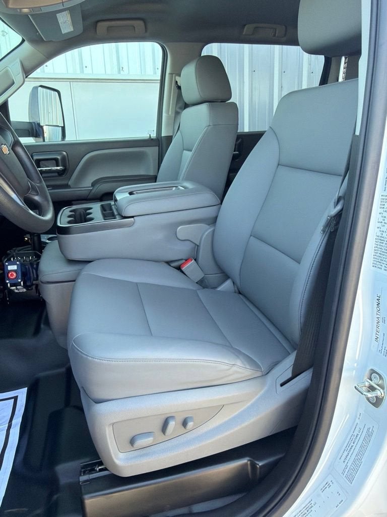 2026 Chevrolet Silverado 6500 HD Work Truck