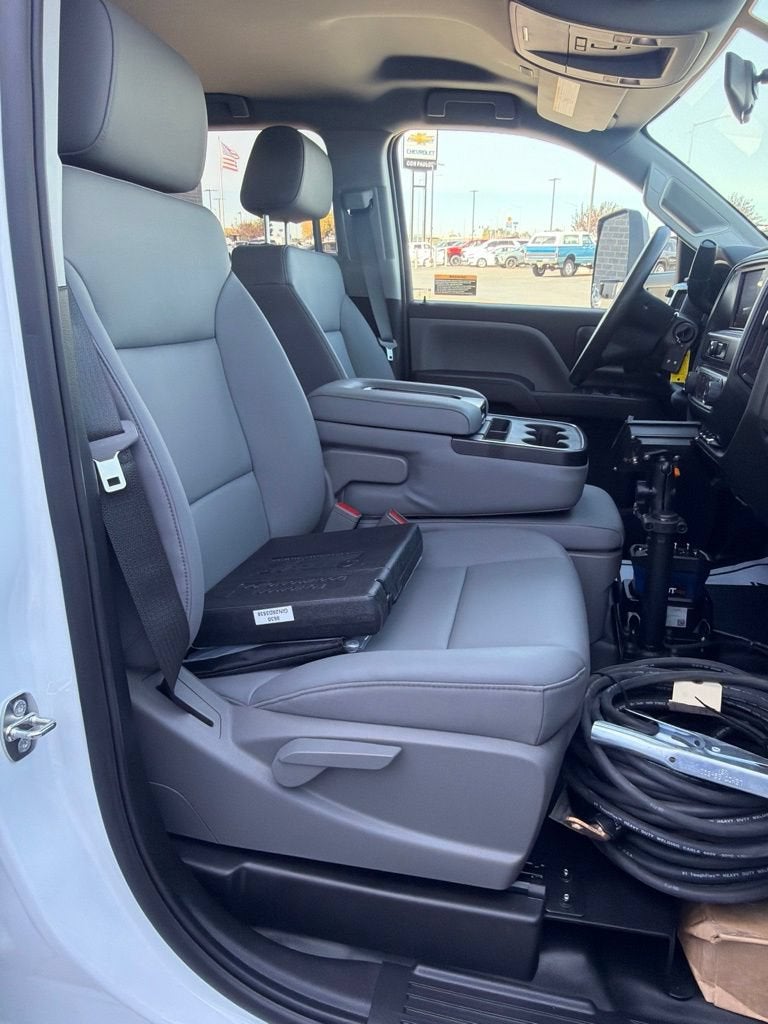 2026 Chevrolet Silverado 6500 HD Work Truck