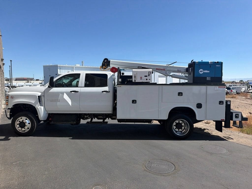 2026 Chevrolet Silverado 6500 HD Work Truck
