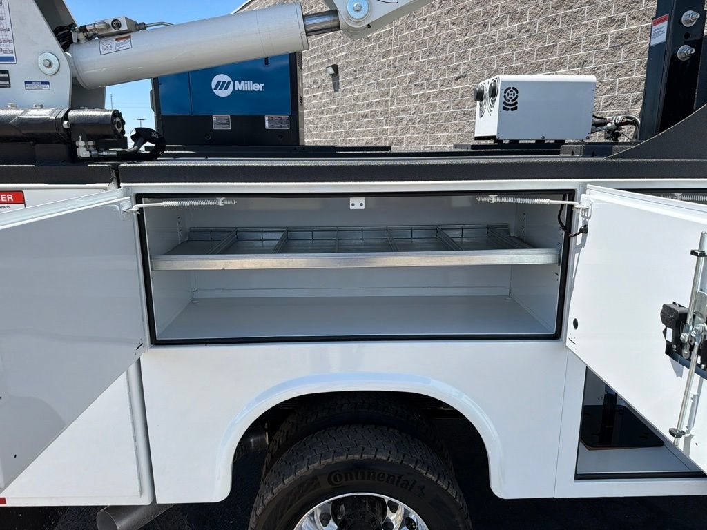 2026 Chevrolet Silverado 6500 HD Work Truck
