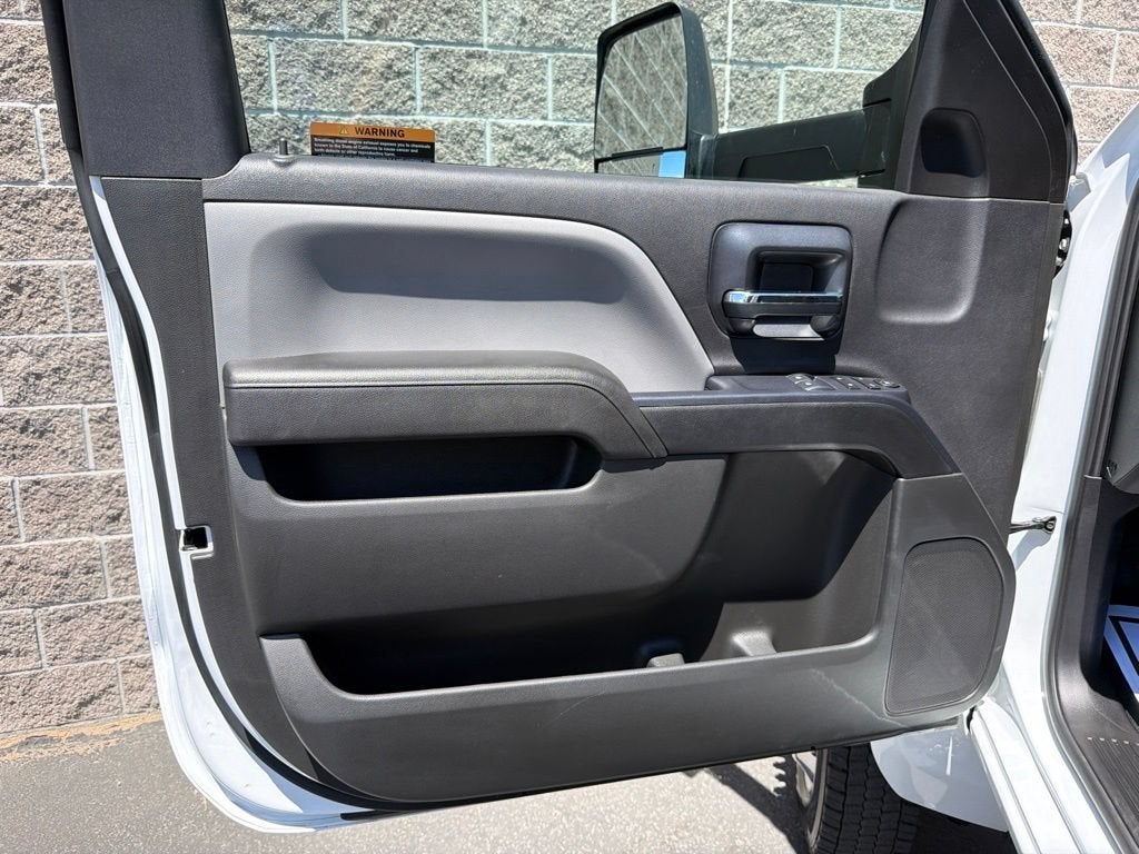 2026 Chevrolet Silverado 6500 HD Work Truck