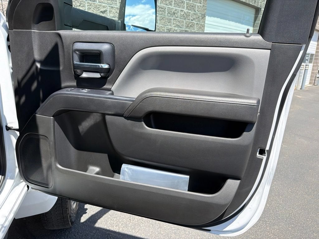 2026 Chevrolet Silverado 6500 HD Work Truck