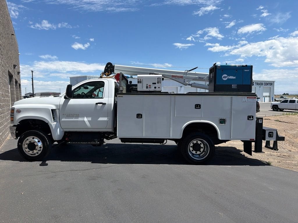 2026 Chevrolet Silverado 6500 HD Work Truck