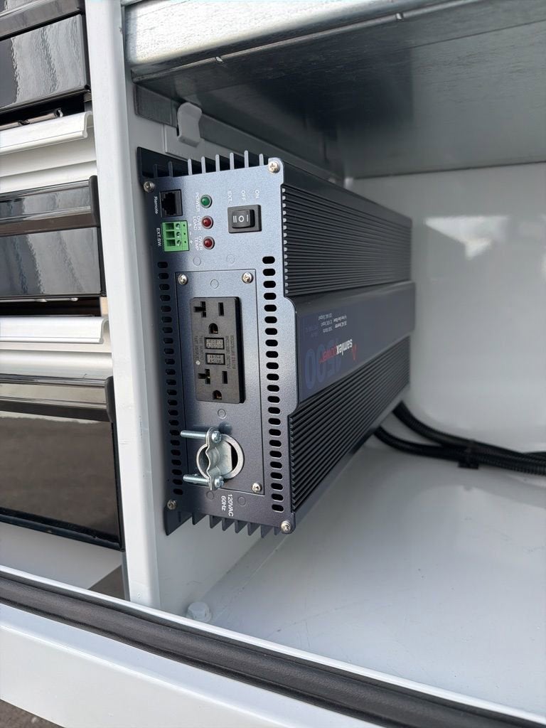 2025 Chevrolet Silverado 6500 HD Work Truck