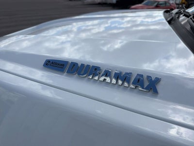 2025 Chevrolet Silverado 6500 HD Work Truck