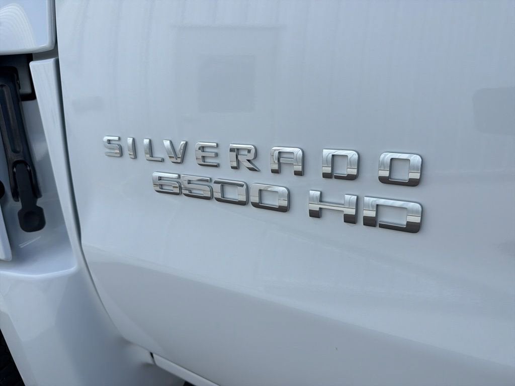 2025 Chevrolet Silverado 6500 HD Work Truck