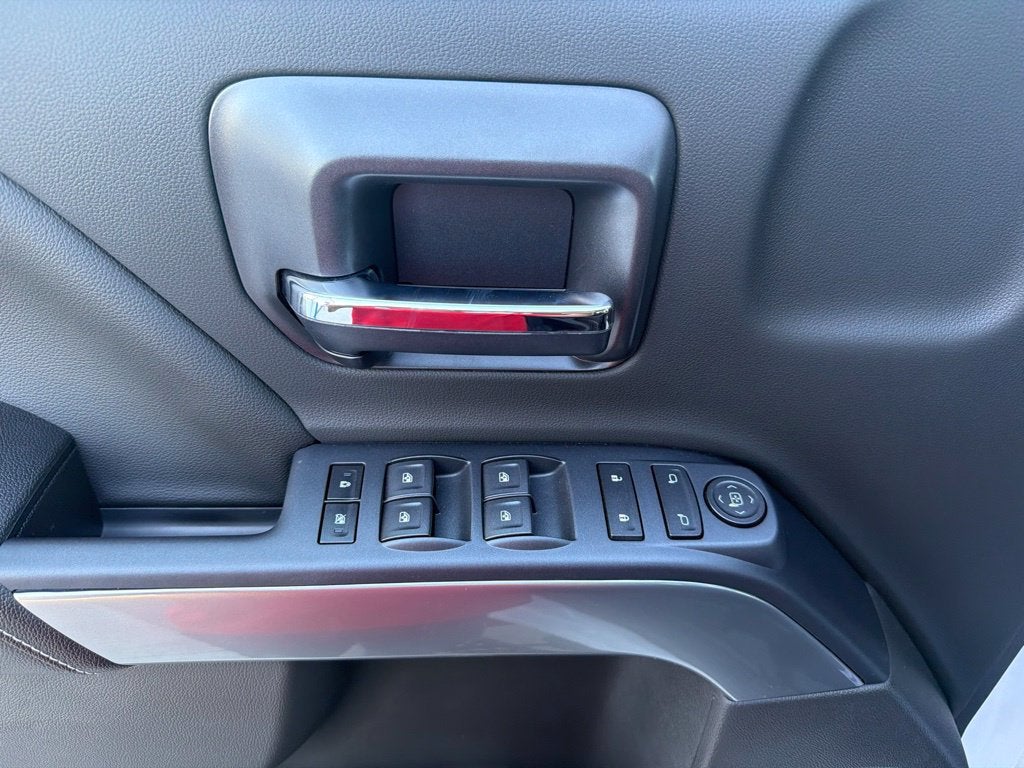 2026 Chevrolet Silverado 6500 HD LT