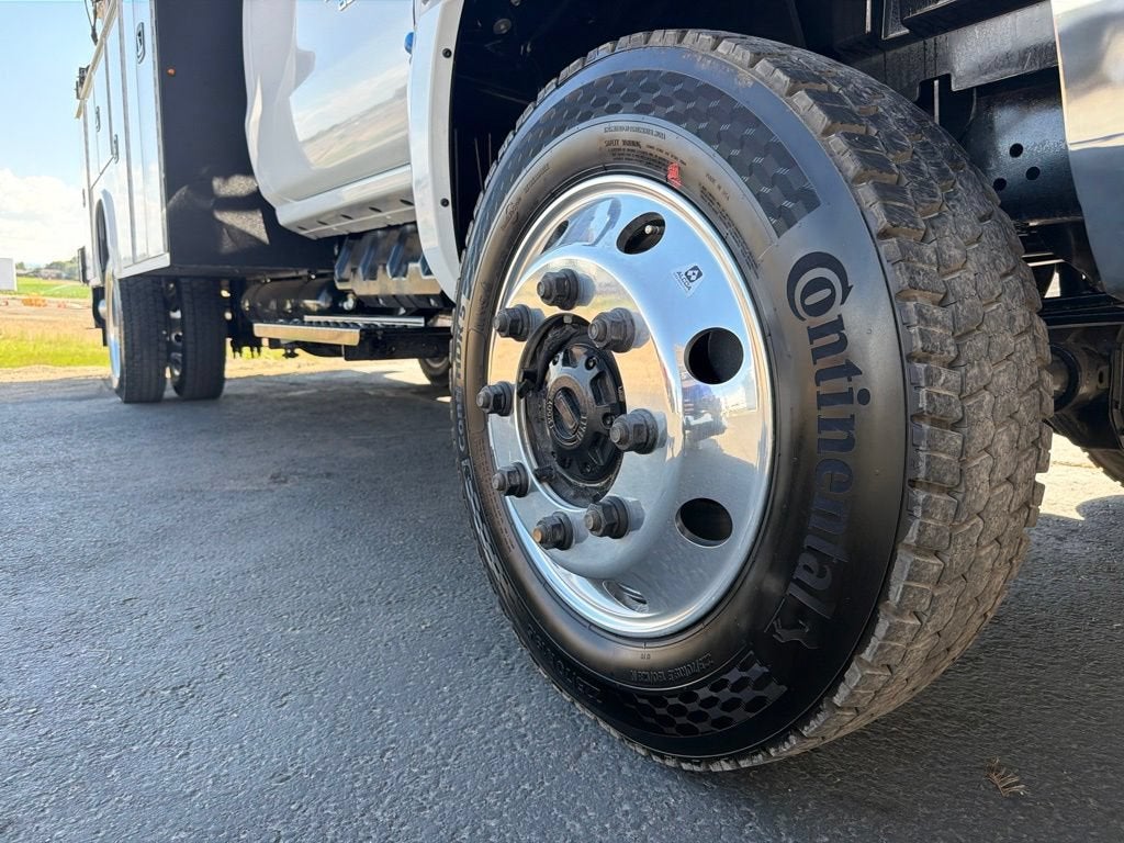 2026 Chevrolet Silverado 6500 HD Work Truck