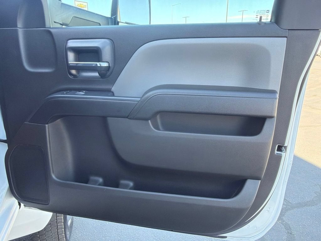 2026 Chevrolet Silverado 6500 HD Work Truck
