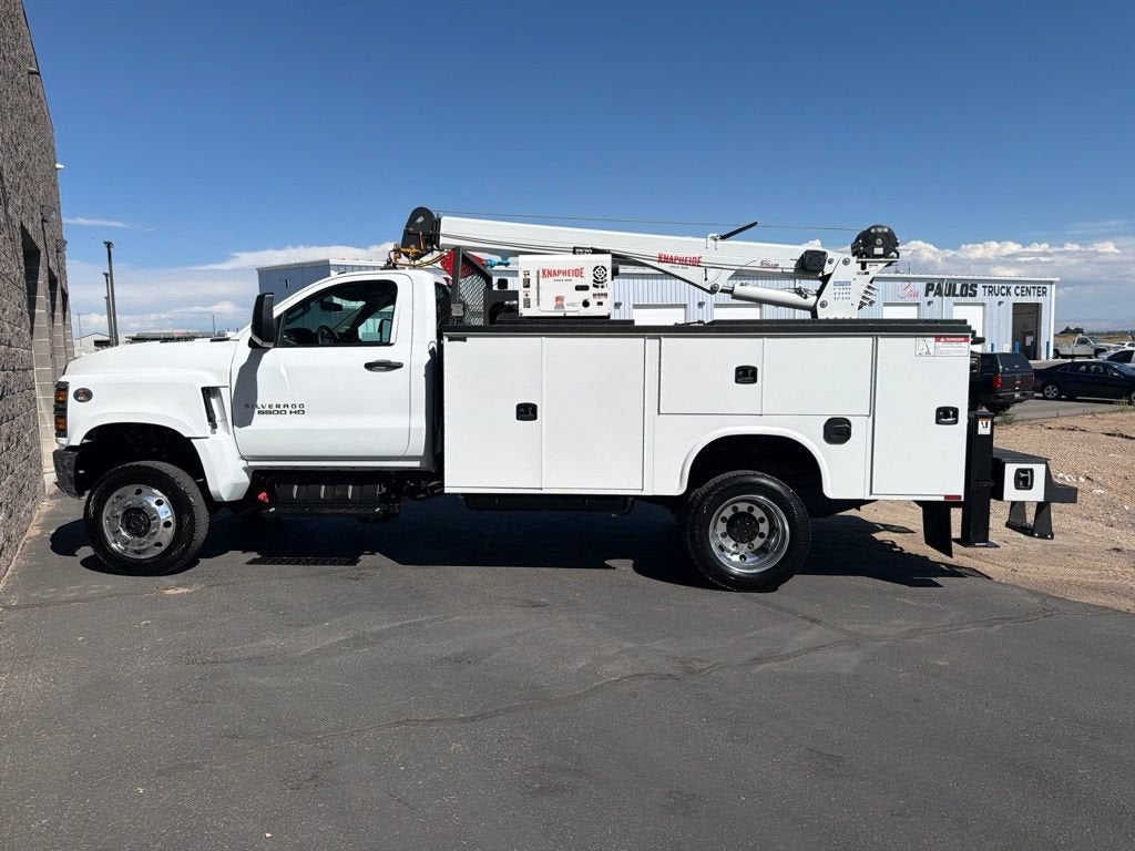 2026 Chevrolet Silverado 6500 HD Work Truck