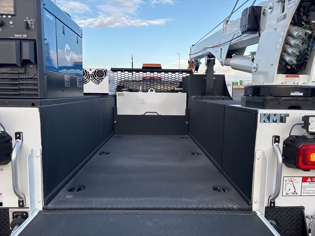 2024 Chevrolet Silverado 6500 HD Work Truck