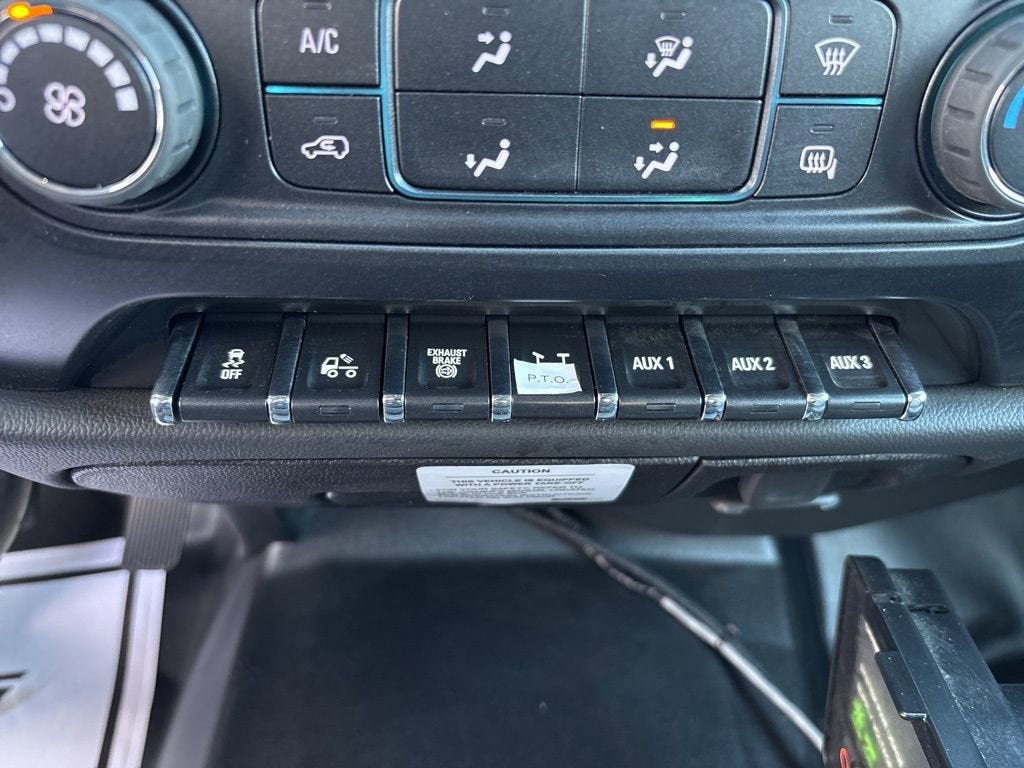 2024 Chevrolet Silverado 6500 HD Work Truck