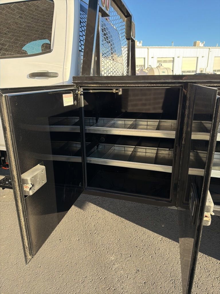 2025 Chevrolet Silverado 6500 HD Work Truck