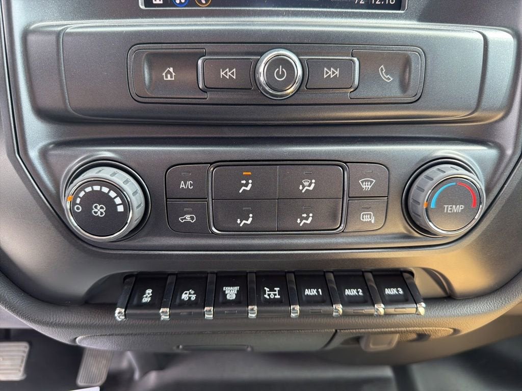 2026 Chevrolet Silverado 6500 HD Work Truck