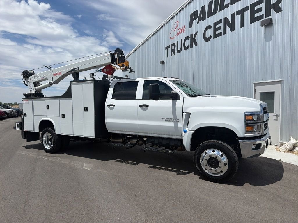 2026 Chevrolet Silverado 6500 HD Work Truck