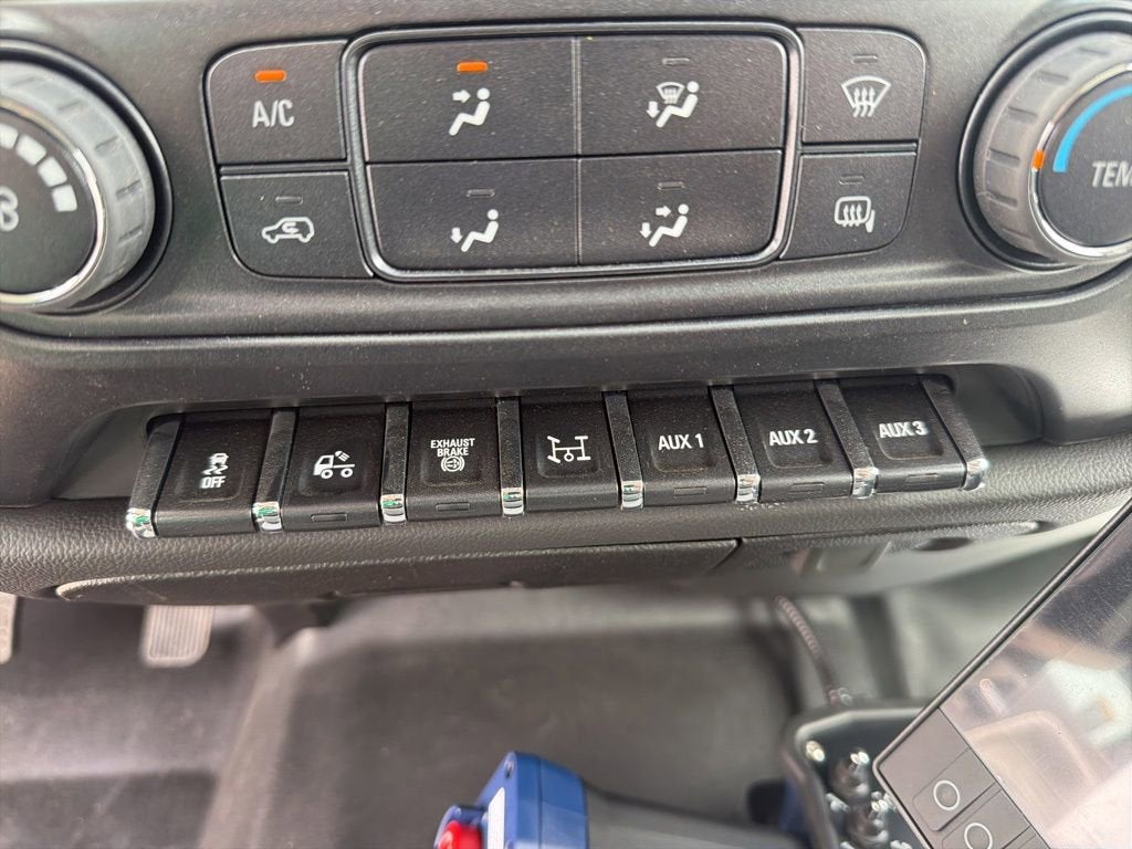 2026 Chevrolet Silverado 6500 HD Work Truck