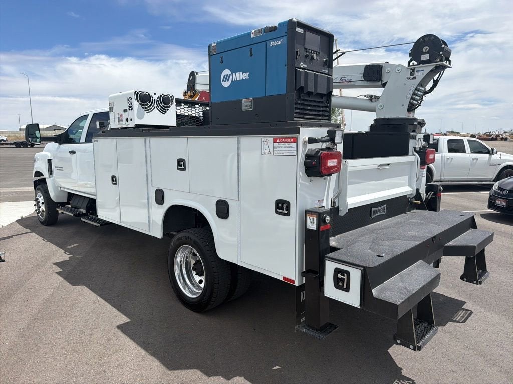 2026 Chevrolet Silverado 6500 HD Work Truck
