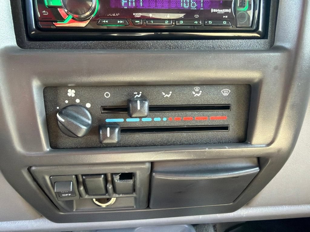 1997 Jeep Wrangler SE