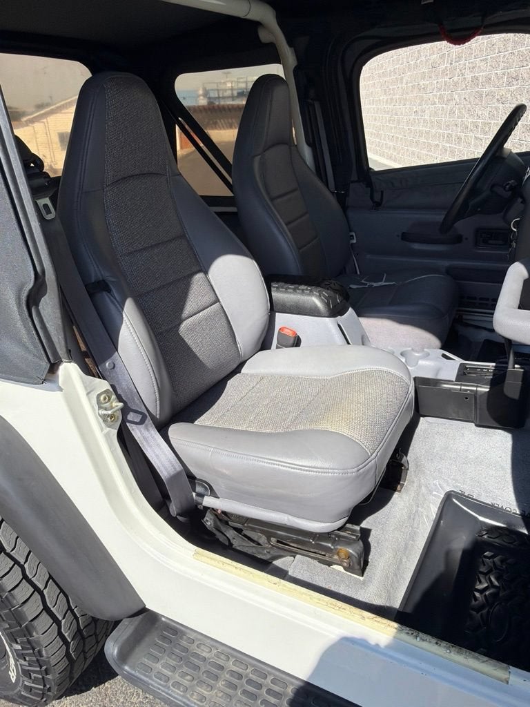 1997 Jeep Wrangler SE