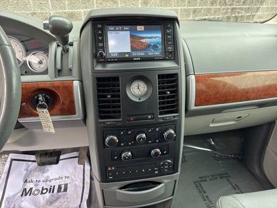 2008 Chrysler Town & Country Touring