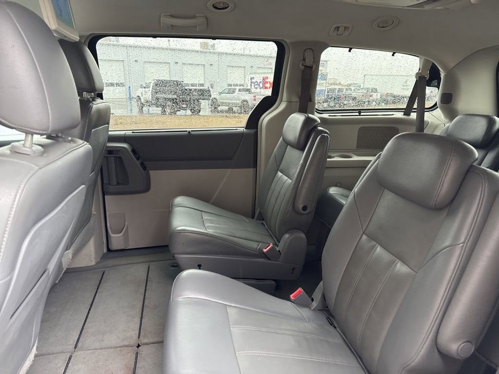 2008 Chrysler Town & Country Touring