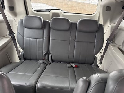 2008 Chrysler Town & Country Touring