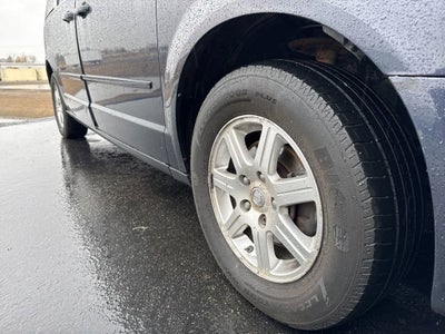 2008 Chrysler Town & Country Touring