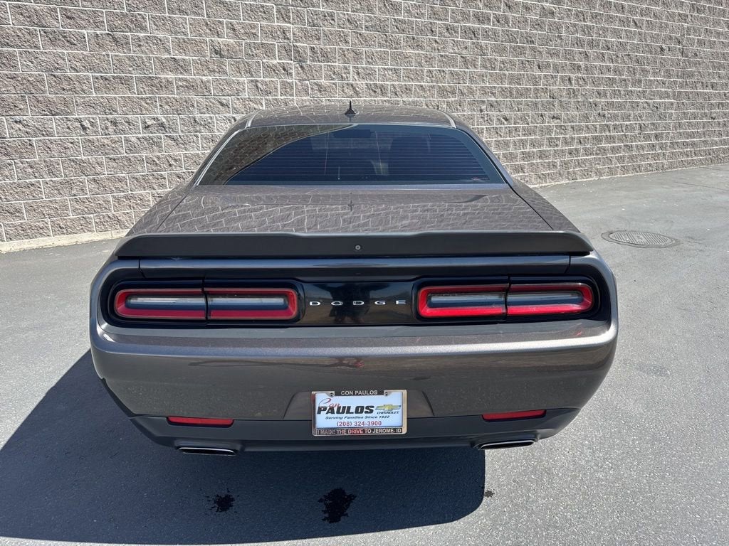 2016 Dodge Challenger SXT