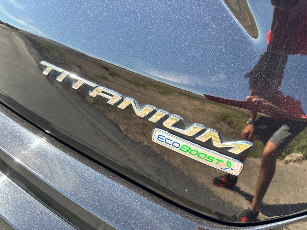2019 Ford Edge Titanium