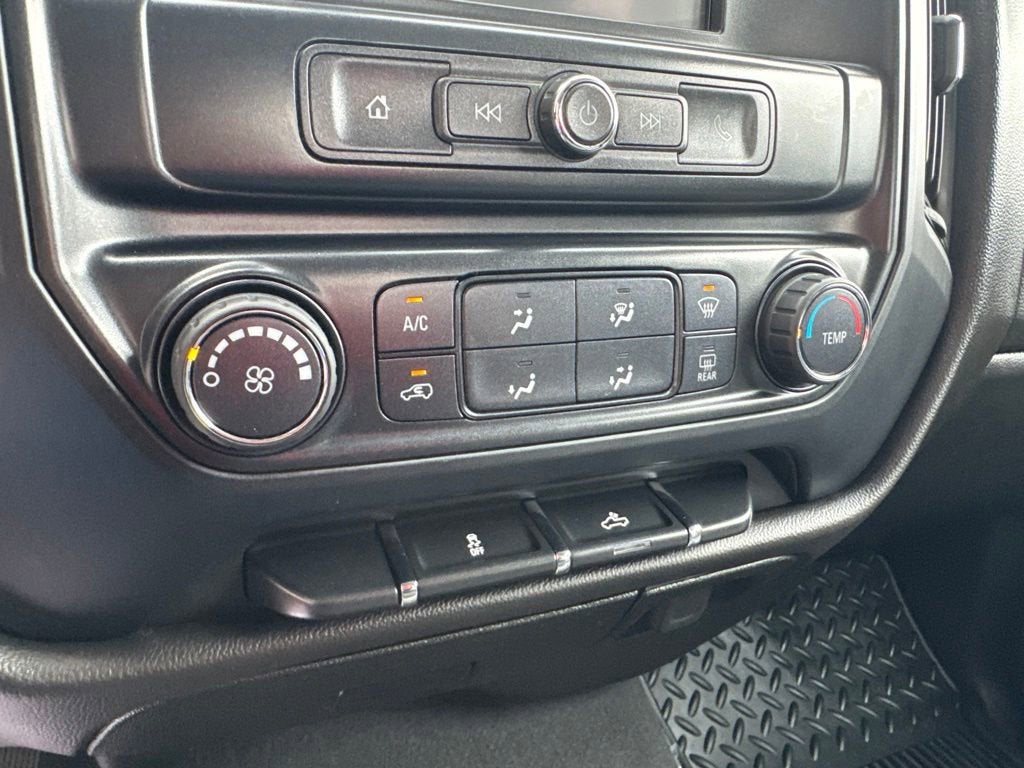 2019 Chevrolet Silverado LD Custom