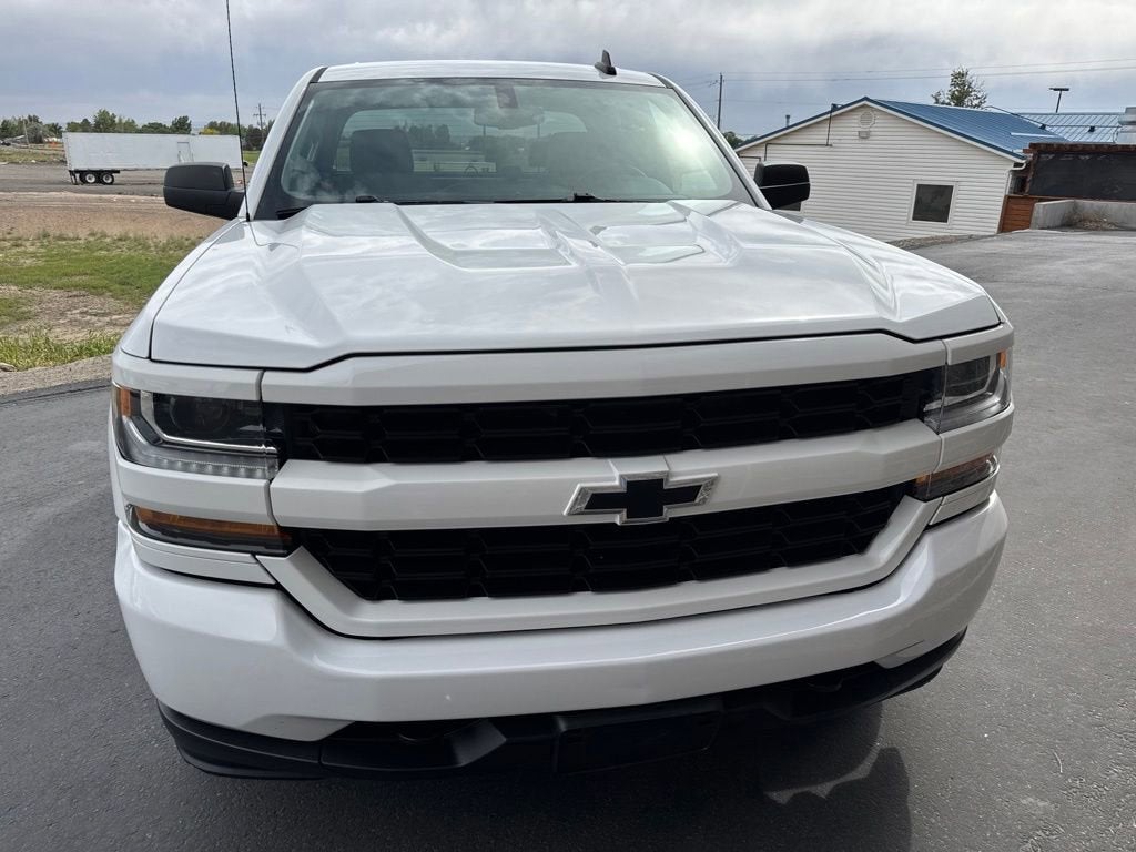 2019 Chevrolet Silverado LD Custom