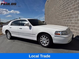 2011 Lincoln Town Car Signature Limited
