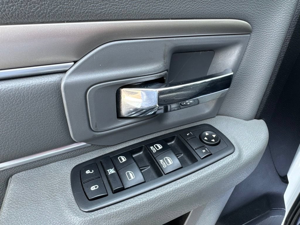 2016 RAM 3500 SLT