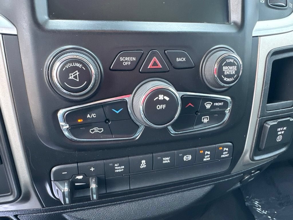 2016 RAM 3500 SLT