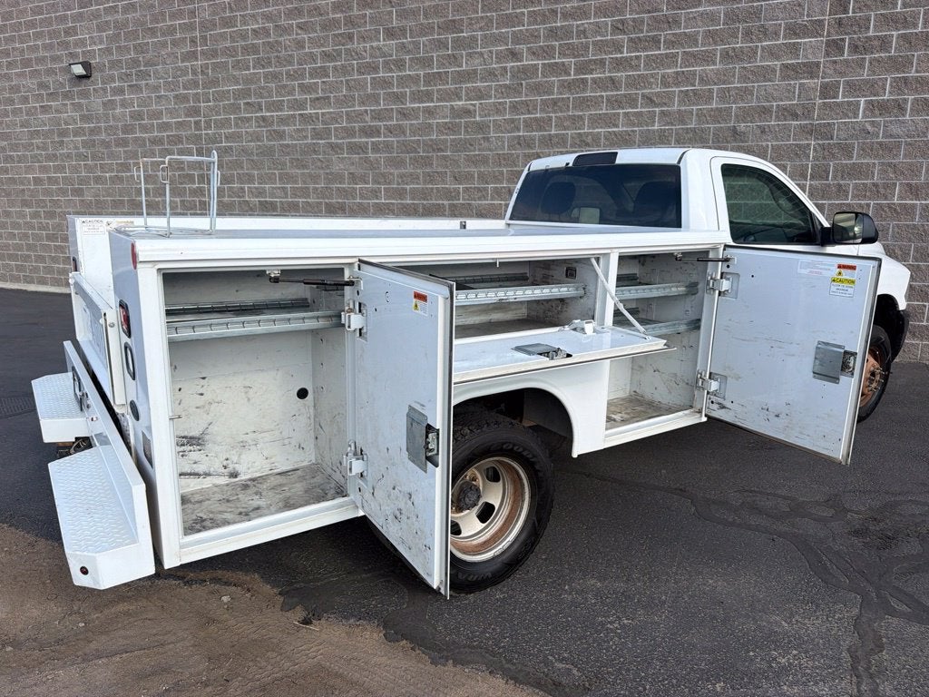 2017 RAM 3500 Chassis Cab Tradesman
