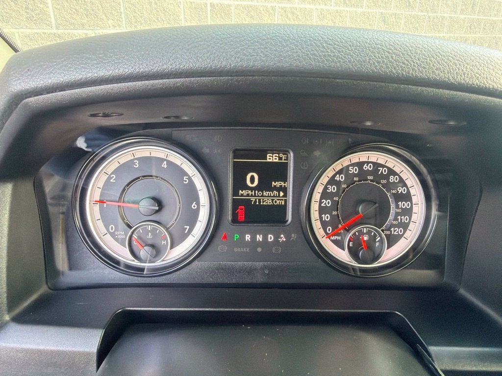 2017 RAM 3500 Chassis Cab Tradesman