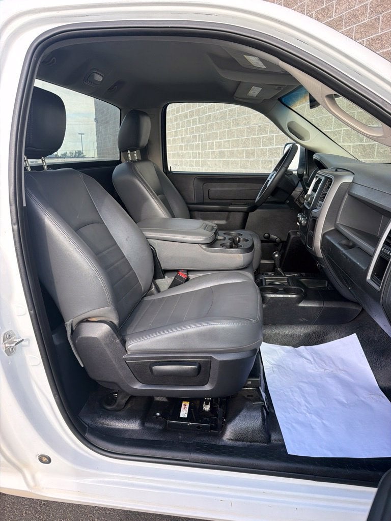 2017 RAM 3500 Chassis Cab Tradesman