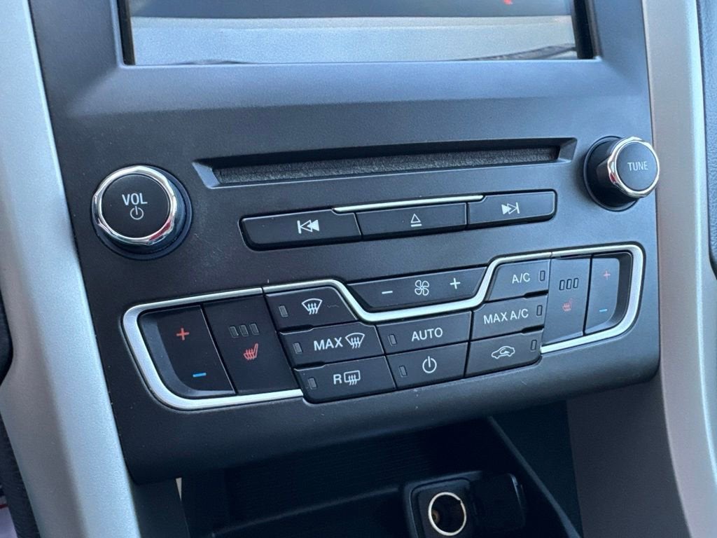 2016 Ford Fusion SE Hybrid
