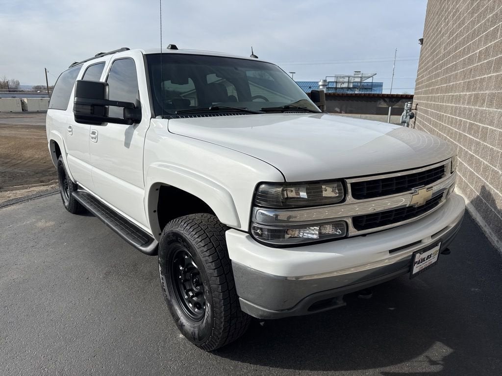 2004 Chevrolet Suburban LT