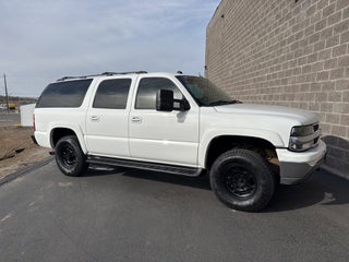 2004 Chevrolet Suburban LT