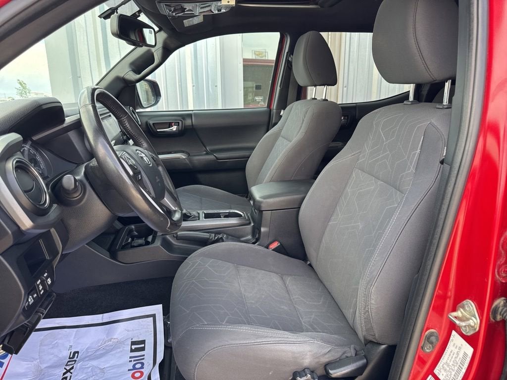 2017 Toyota Tacoma SR5