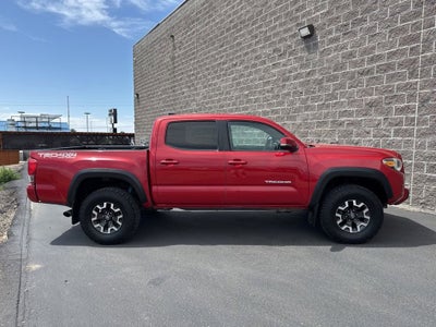 2017 Toyota Tacoma SR5