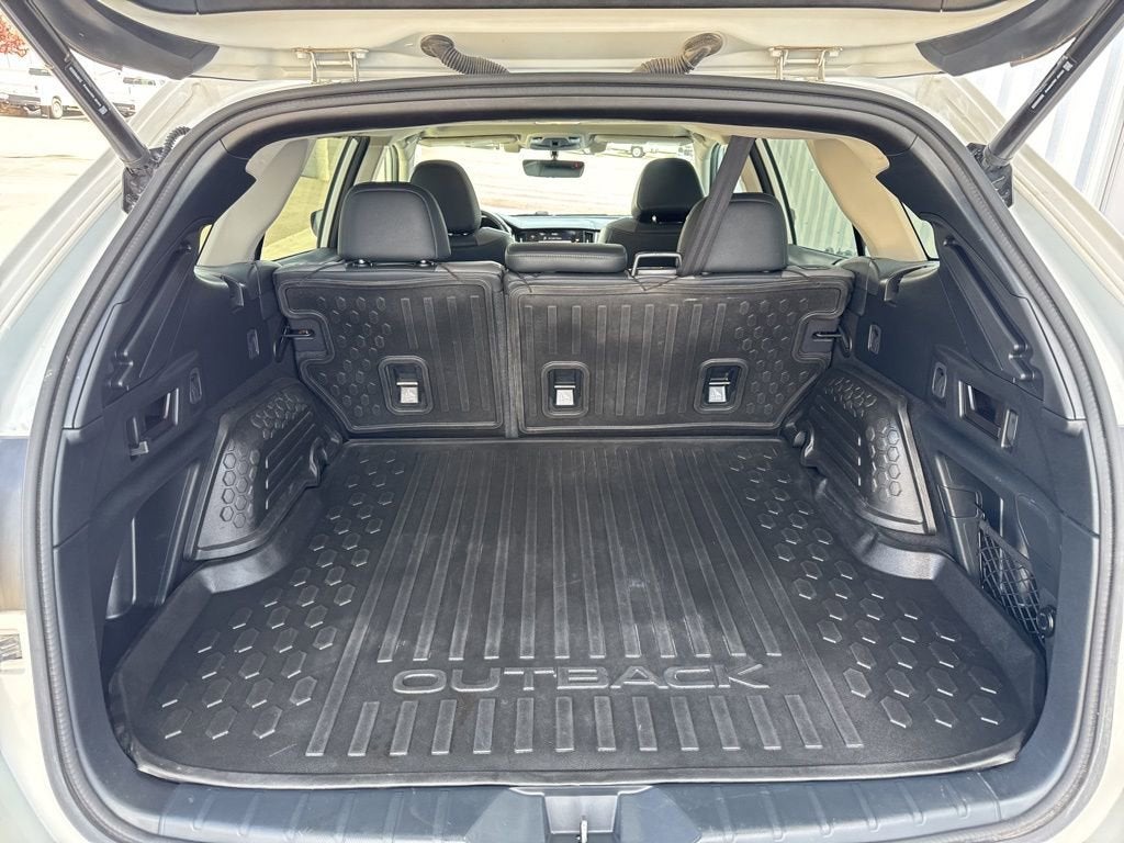 2022 Subaru Outback Onyx Edition XT